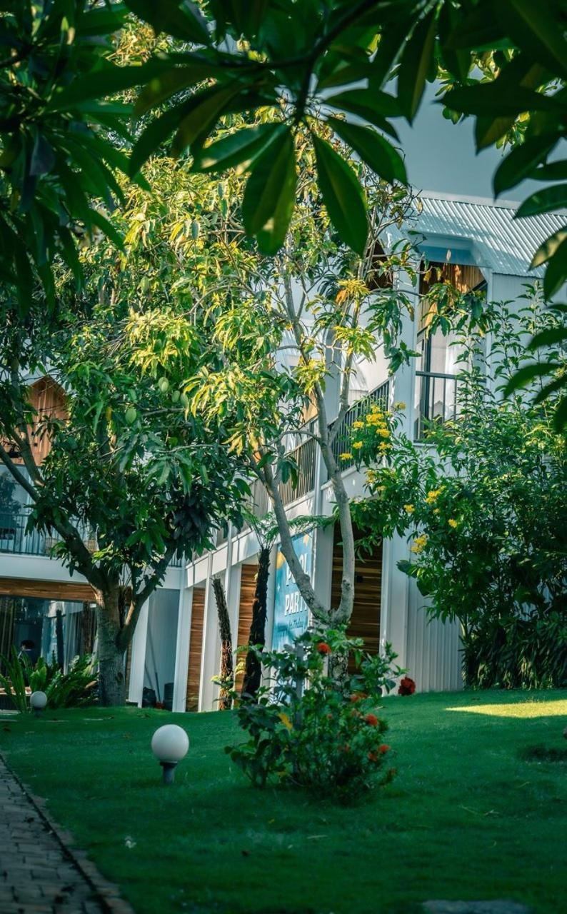 Tuong Vy Boutique Hotel Mui Ne Phan Thiết Extérieur photo
